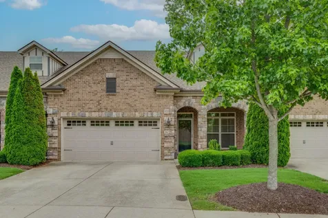 2047 Herring Crossing Murfreesboro TN 37130