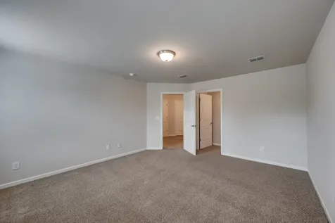 2047 Herring Crossing Murfreesboro TN 37130