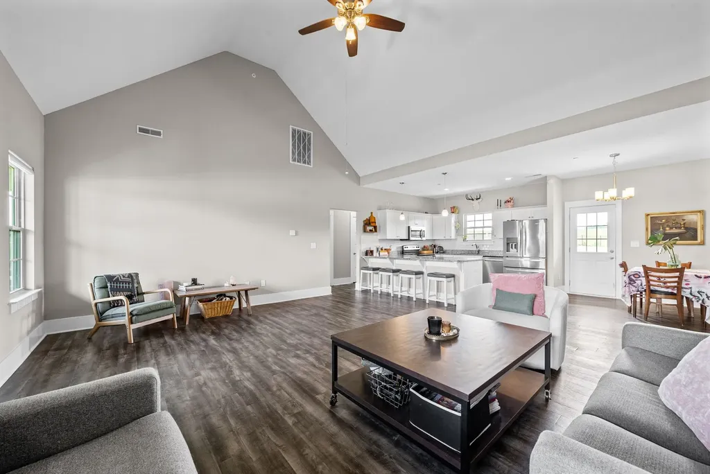 1010 Tulip Drive Ashland City TN 37015