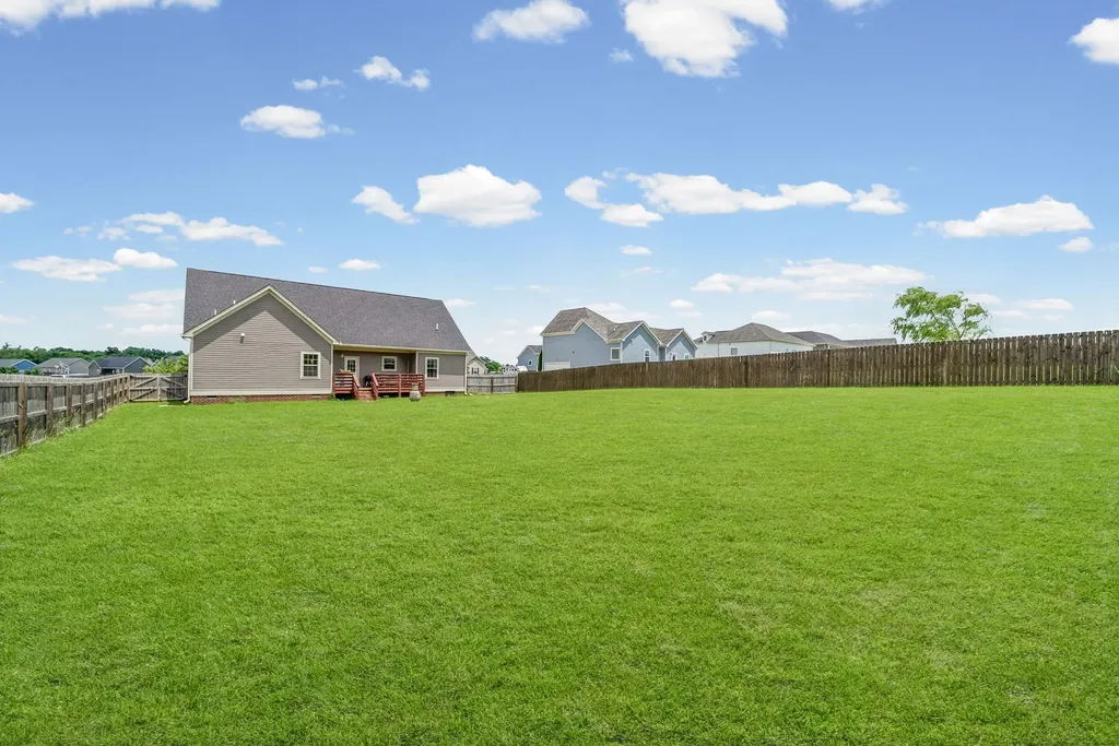 1010 Tulip Drive Ashland City TN 37015