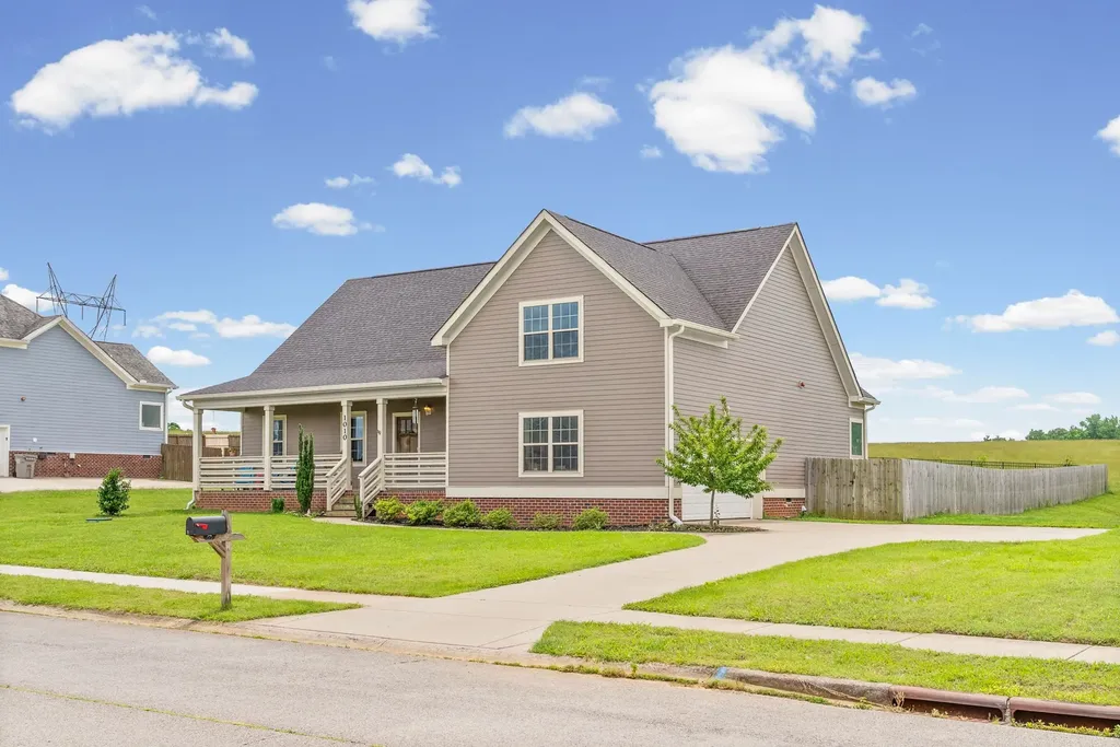 1010 Tulip Drive Ashland City TN 37015