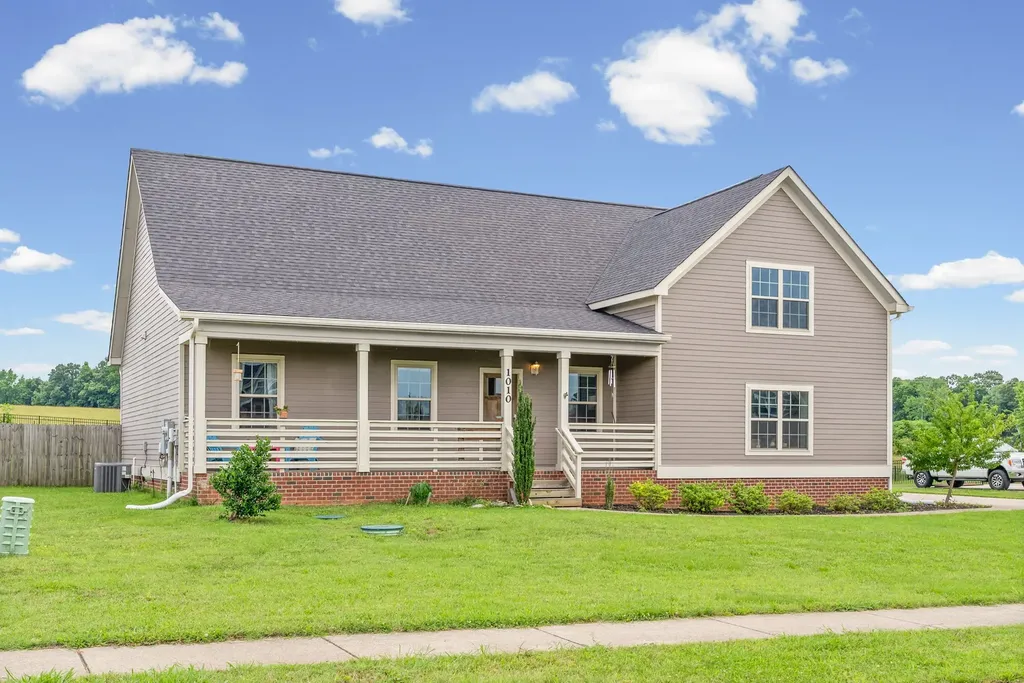 1010 Tulip Drive Ashland City TN 37015