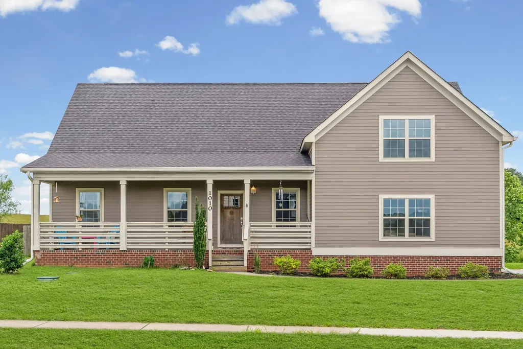 1010 Tulip Drive Ashland City TN 37015