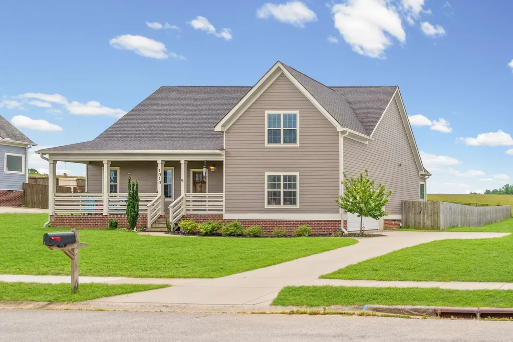 1010 Tulip Drive Ashland City TN 37015