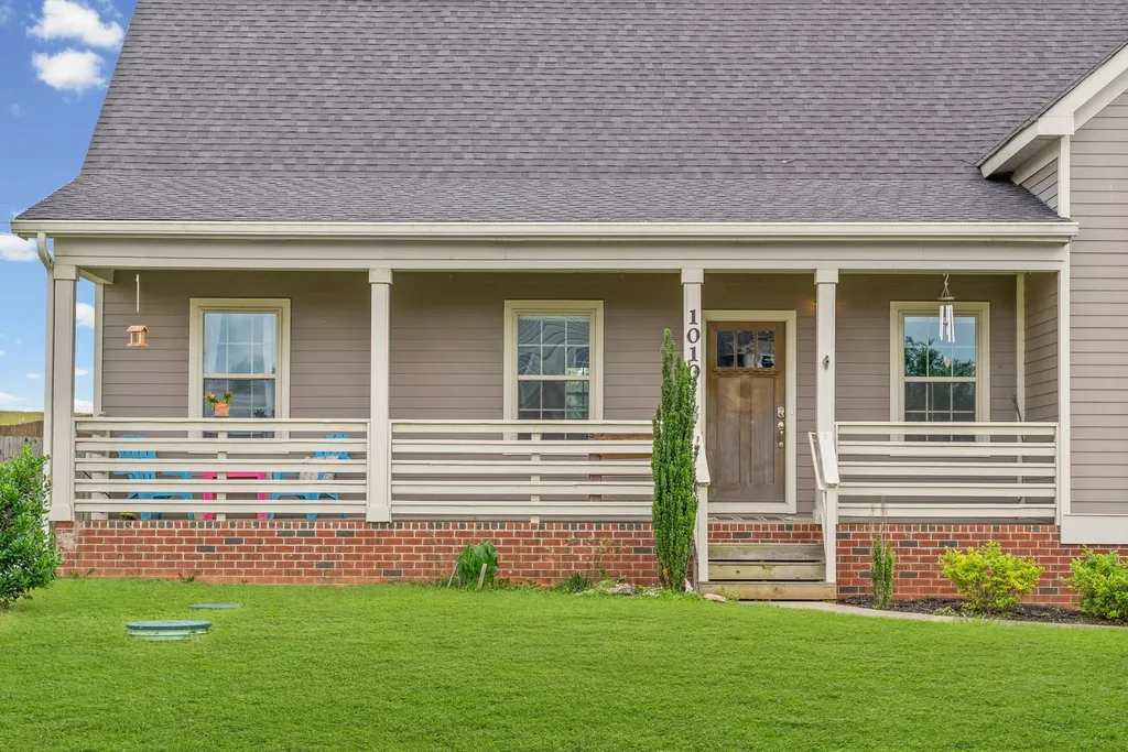 1010 Tulip Drive Ashland City TN 37015