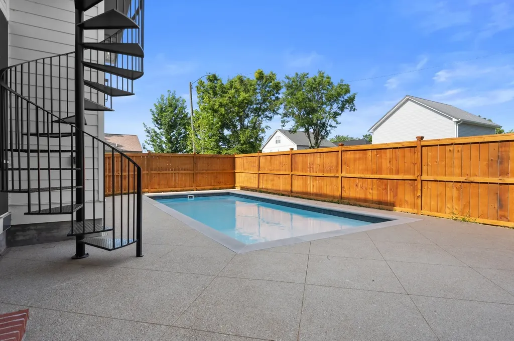 1900 Eastside Avenue Nashville TN 37206