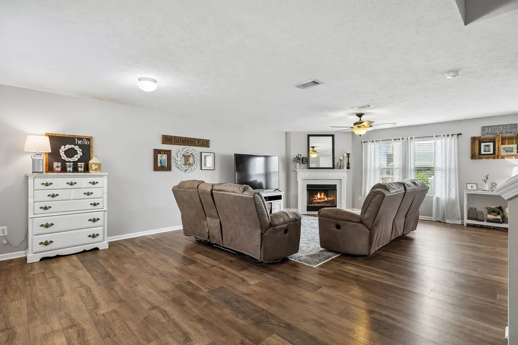 1017 Harmony Lane Hendersonville TN 37075