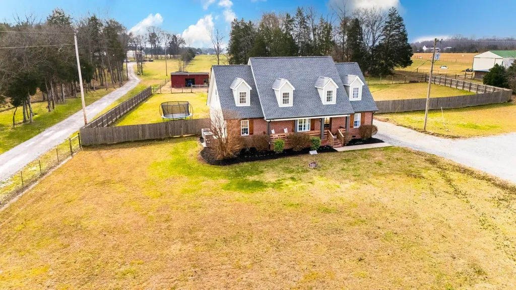 1993 Egypt Road Chapel Hill TN 37034