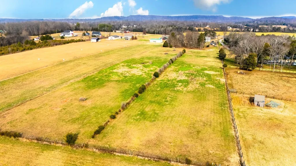1993 Egypt Road Chapel Hill TN 37034