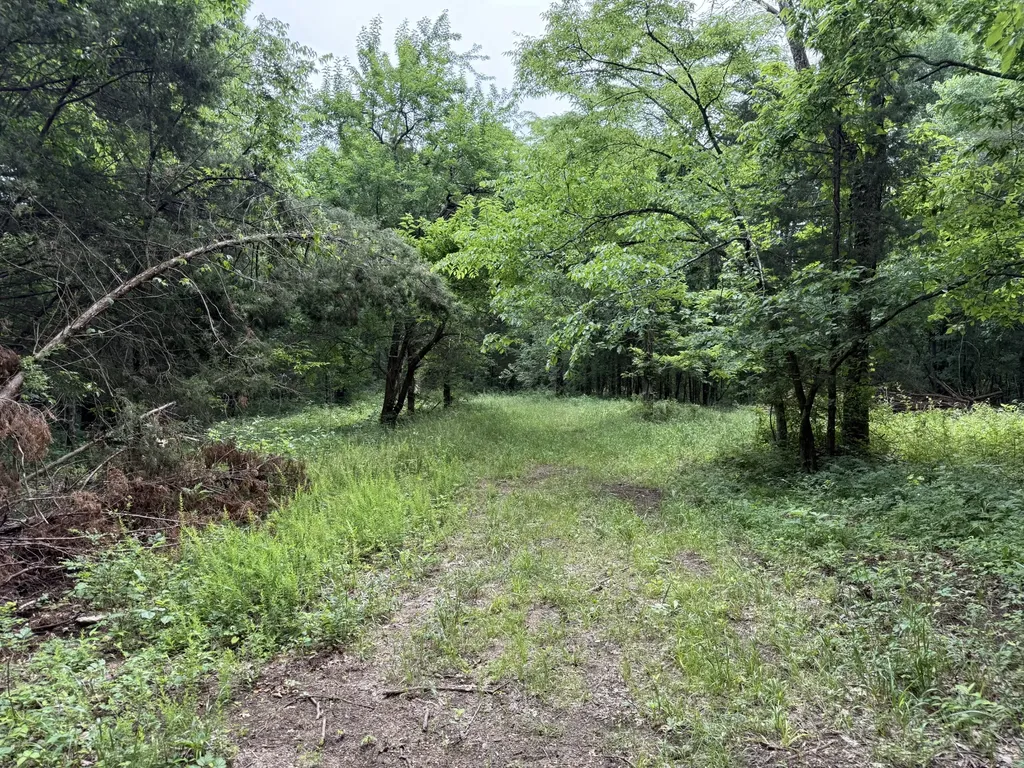 0 Crenshaw Road Hartsville TN 37074