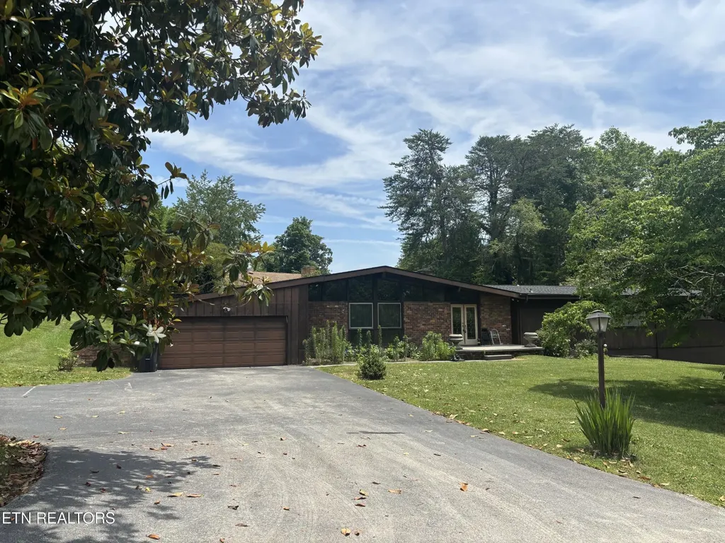 7121 Stone Mill Drive Knoxville TN 37919