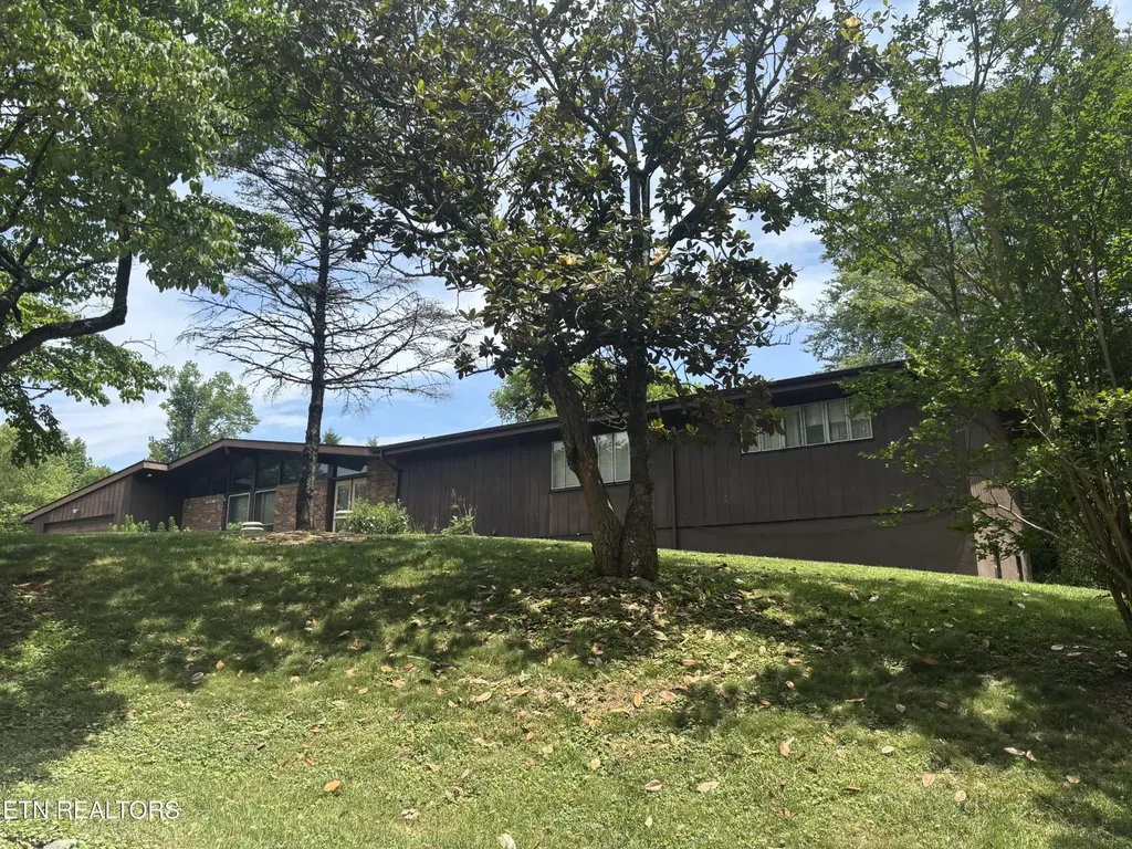 7121 Stone Mill Drive Knoxville TN 37919