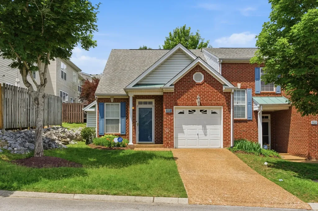 14 Fawn Creek Pass Nashville TN 37214