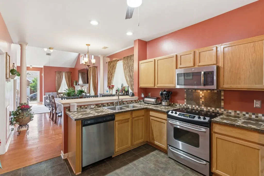 14 Fawn Creek Pass Nashville TN 37214