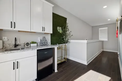 2127 Goodrich Avenue Nashville TN 37218
