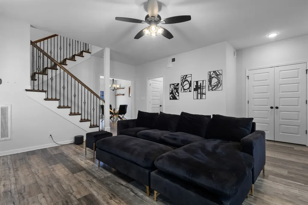 1381 Sussex Drive Clarksville TN 37042
