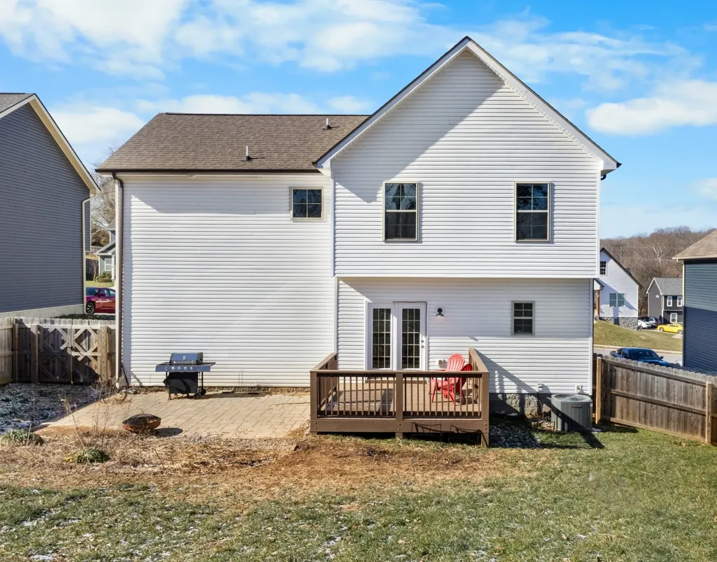 1381 Sussex Drive Clarksville TN 37042