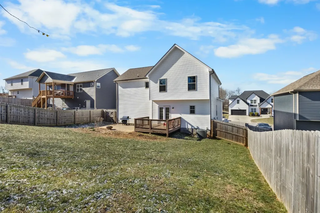 1381 Sussex Drive Clarksville TN 37042