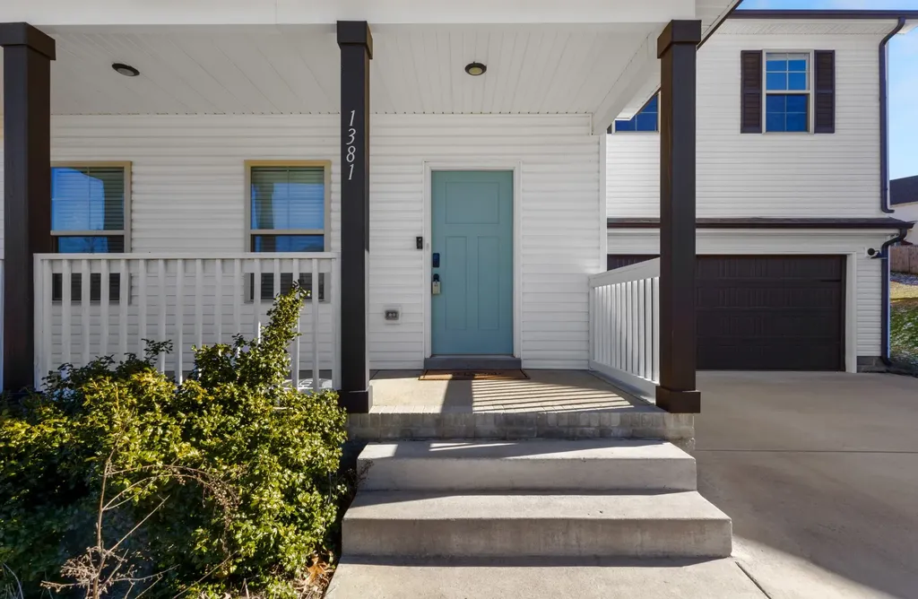 1381 Sussex Drive Clarksville TN 37042