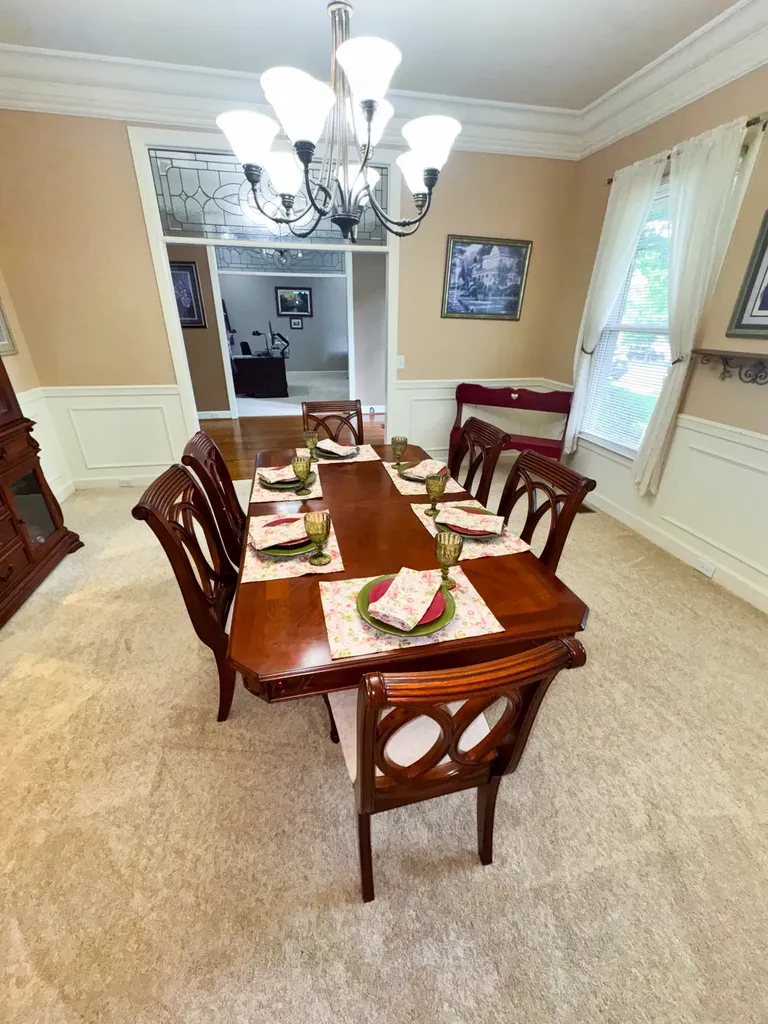 135 N Country Club Drive Hendersonville TN 37075