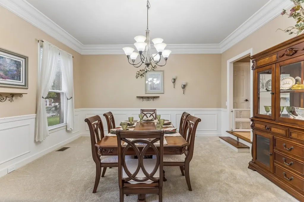 135 N Country Club Drive Hendersonville TN 37075