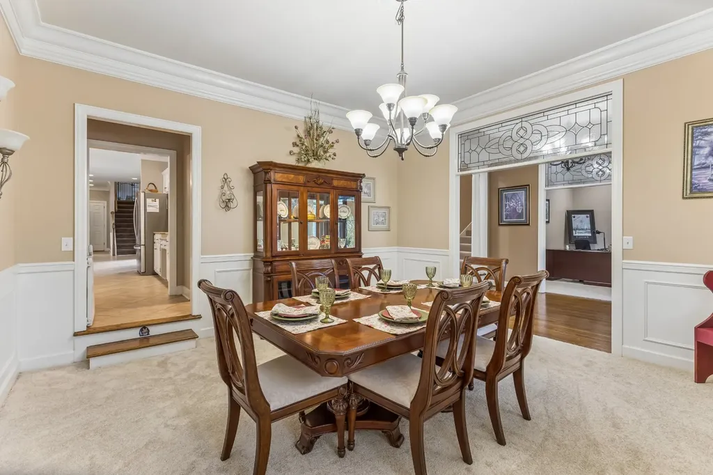 135 N Country Club Drive Hendersonville TN 37075