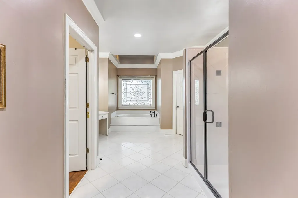135 N Country Club Drive Hendersonville TN 37075