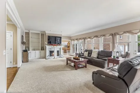 135 N Country Club Drive Hendersonville TN 37075
