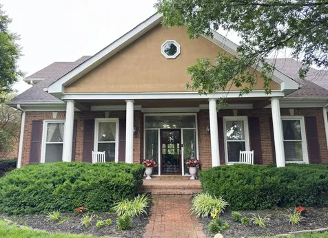 135 N Country Club Drive Hendersonville TN 37075