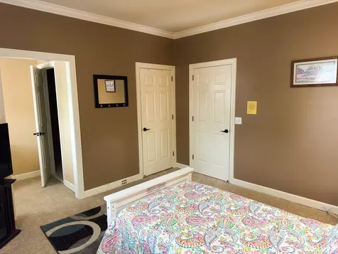 135 N Country Club Drive Hendersonville TN 37075