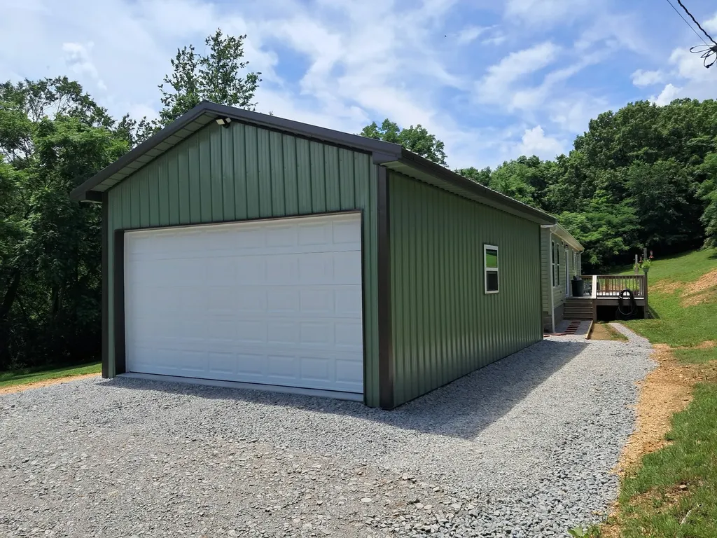 5525 Wiley Hollow Road Lynnville TN 38472