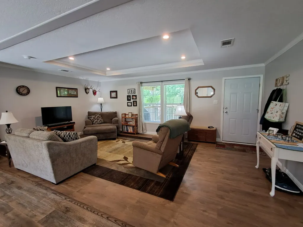 5525 Wiley Hollow Road Lynnville TN 38472