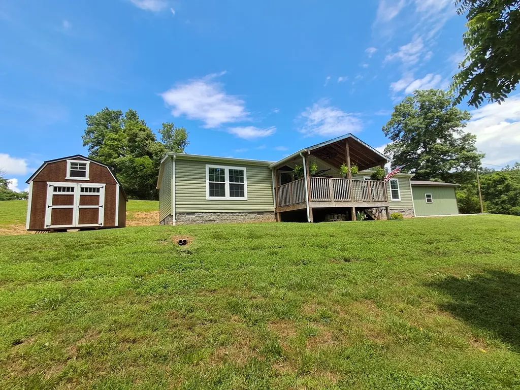5525 Wiley Hollow Road Lynnville TN 38472