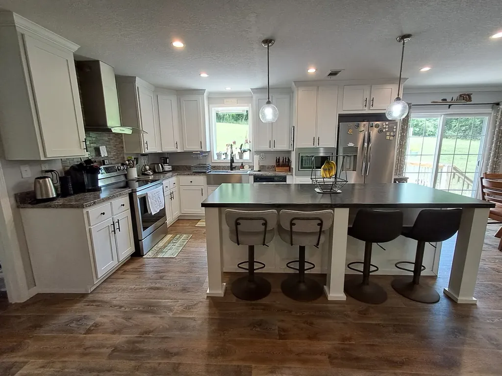 5525 Wiley Hollow Road Lynnville TN 38472