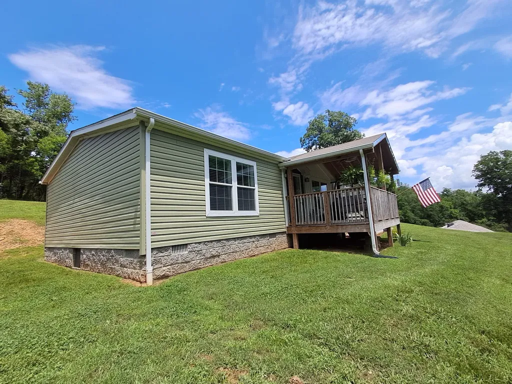 5525 Wiley Hollow Road Lynnville TN 38472