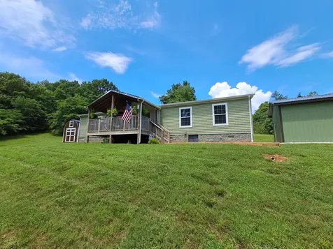 5525 Wiley Hollow Road Lynnville TN 38472