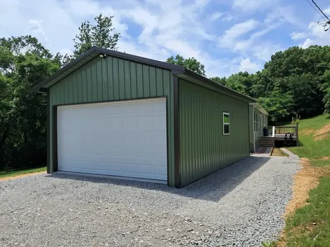 5525 Wiley Hollow Road Lynnville TN 38472