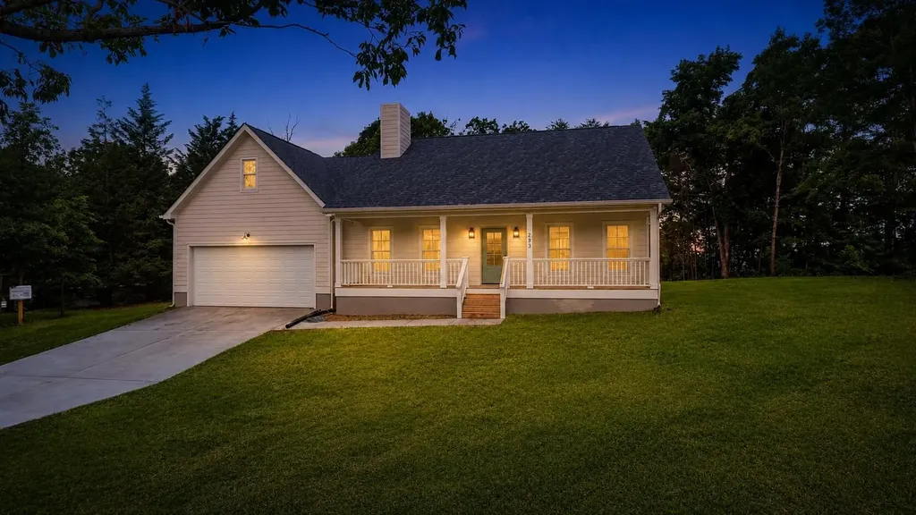 293 Peavine Way Rock Spring GA 30739
