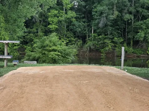 264 Duck Blind Road Clifton TN 38425