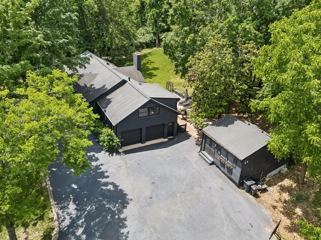 4633 Tara Drive Nashville TN 37215