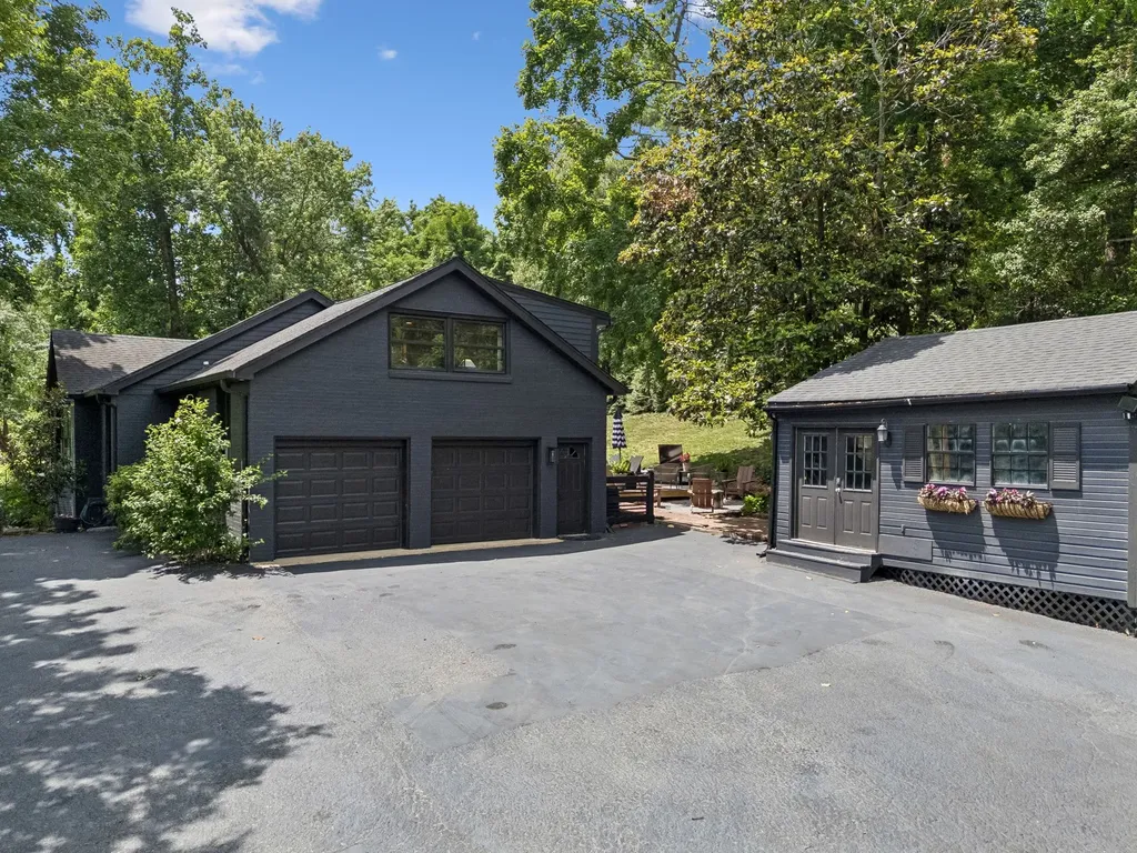 4633 Tara Drive Nashville TN 37215