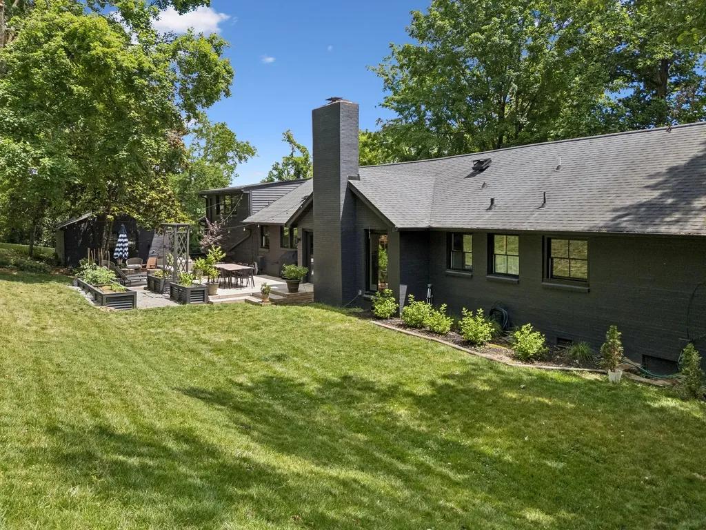 4633 Tara Drive Nashville TN 37215