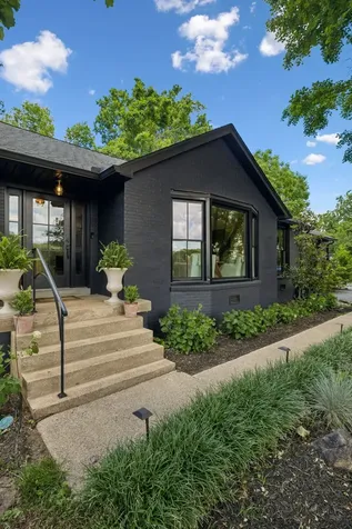 4633 Tara Drive Nashville TN 37215