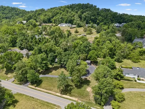 4633 Tara Drive Nashville TN 37215