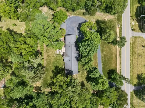 4633 Tara Drive Nashville TN 37215