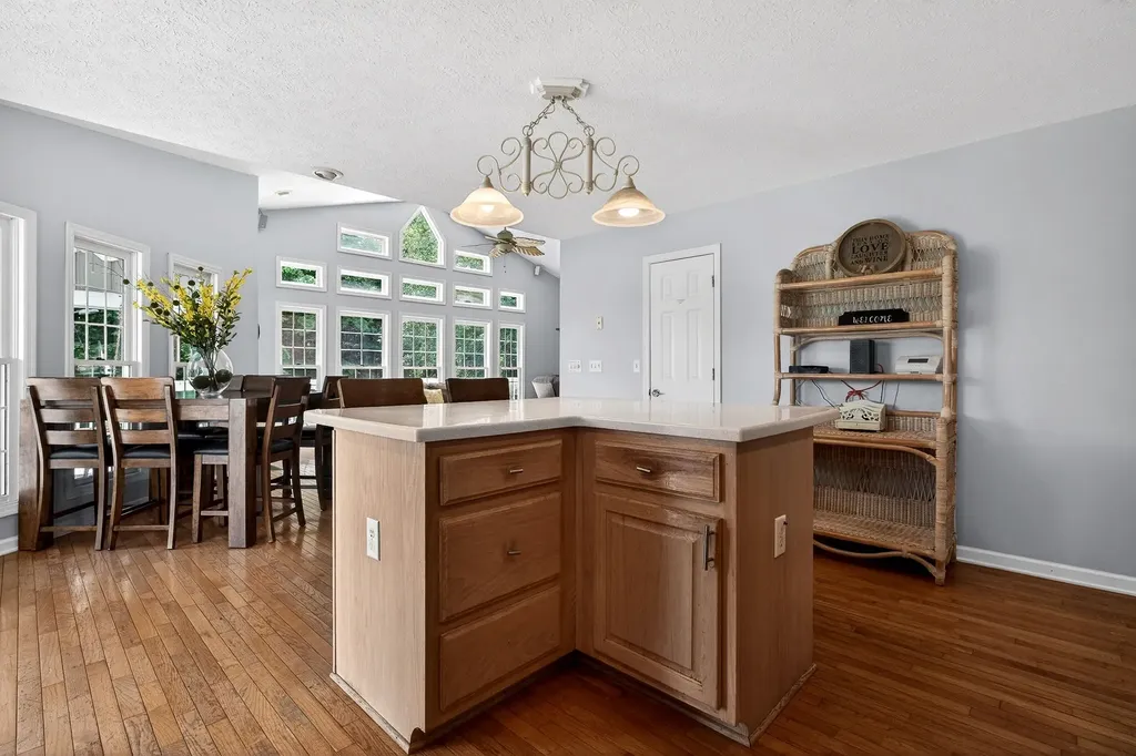 1038 Lakeside Drive Smithville TN 37166