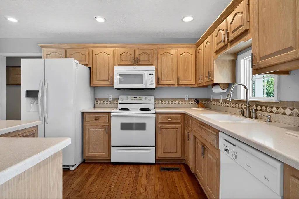 1038 Lakeside Drive Smithville TN 37166