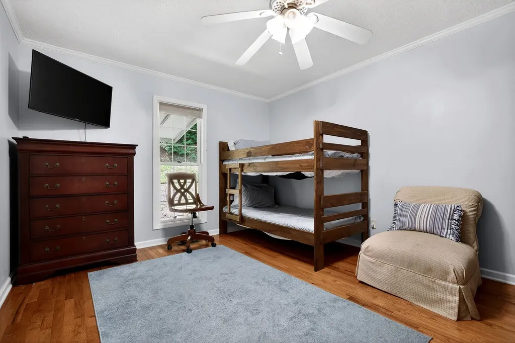 1038 Lakeside Drive Smithville TN 37166