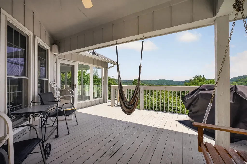 1038 Lakeside Drive Smithville TN 37166