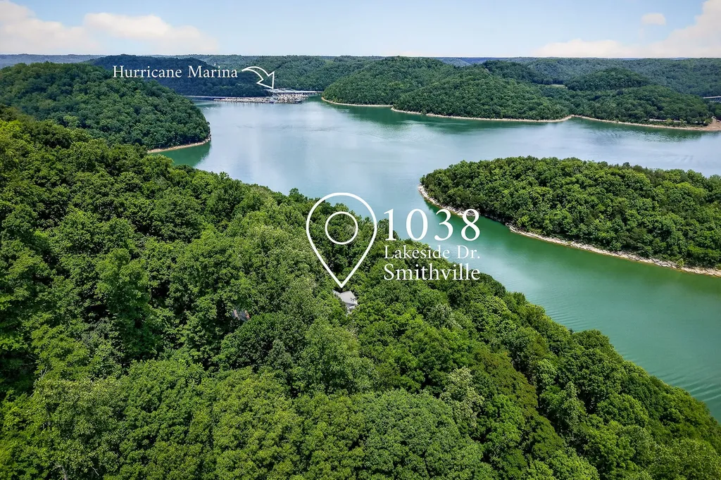 1038 Lakeside Drive Smithville TN 37166